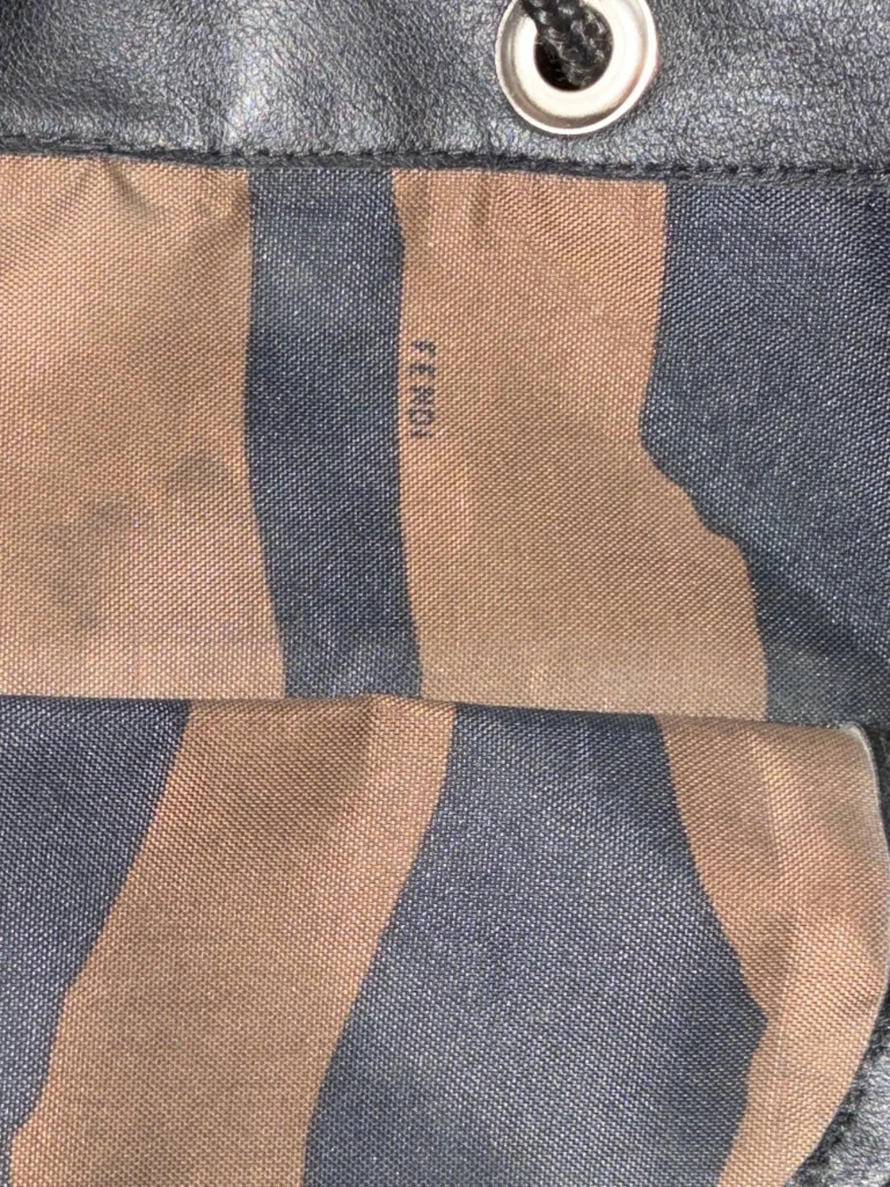 Vintage Fendi Pequin Stripe Canvas Backpack / Tote Bag – Authentic - Picture 5 of 5